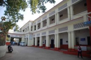 कॉलेज एडमिशन का इंतजार खत्म: यूजी, पीजी और डिप्लोमा कोर्स में प्रवेश प्रक्रिया शुरू, 20 मई को पहली मेरिट लिस्ट