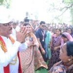 एक चौपाल ऐसा भी जहाँ खुशियों और तालियों की रही गूंज