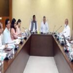 आयुर्वेद और योग को जन-जन तक पहुँचाकर स्वस्थ समाज का निर्माण करें: आयुष मंत्री परमार