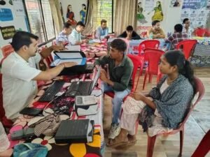 10 मिनट में बदला रिकॉर्ड, डूंगरदास को मिली योजनाओं की राहत