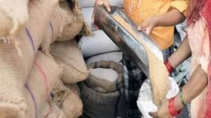 यूपी में राशन वितरण की तारीख बढ़ी, अब 15 जून तक मिलेगा अनाज