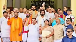 बिहार विधान परिषद पहुंचे निशांत कुमार और पवन सिंह, 10 उम्मीदवार निर्विरोध निर्वाचित
