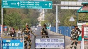 दस्तावेजी चूक से पाकिस्तान नहीं जा सका सिख जत्था, 94 श्रद्धालु लौटे वापस