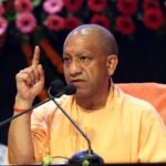 मुख्यमंत्री ने विभिन्न योजनाओं के लाभार्थियों को दिया स्वीकृति पत्र, चेक व चाबी