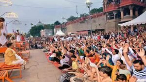 उज्जैन रामघाट पर अनोखी पहल, तीर्थ पुरोहित दक्षिणा में मांग रहे शिप्रा को स्वच्छ रखने का संकल्प