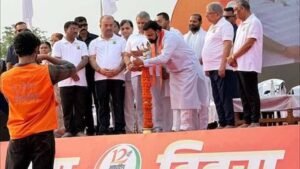 अंतरराष्ट्रीय योग दिवस पर योगमय हुआ बिहार, पटना में मुख्यमंत्री सम्राट चौधरी ने किया योगाभ्यास