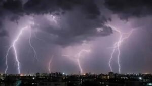 बिहार में मौसम का बड़ा अलर्ट: 14 जिलों में तेज आंधी-बारिश की चेतावनी, गर्मी से मिलेगी राहत