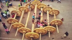 पुरी रथयात्रा 2026: रथ निर्माण कार्य ने पकड़ी रफ्तार, मूर्तिकारों की अद्भुत कलाकारी ने मोहा मन