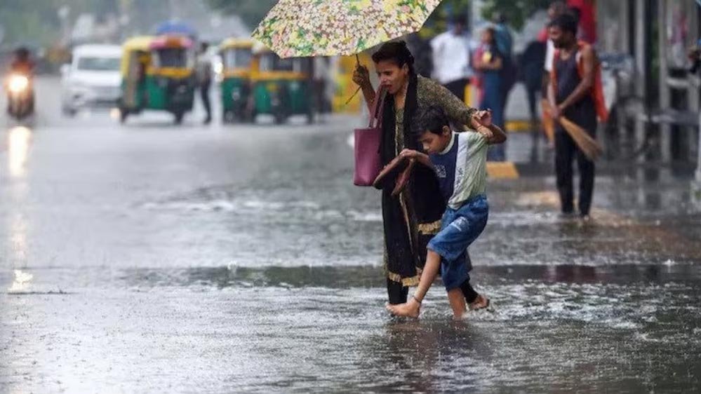 Rain Alert: भीषण गर्मी के बीच इन 7 राज्यों में अगले 7 दिन होगी मूसलाधार बारिश, IMD ने जारी किया अलर्ट