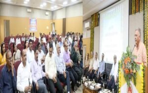 प्रामाणिक ज्ञान और संदर्भों के लिए पुस्तकों की आवश्यकता सदैव बनी रहेगी : मंत्री परमार