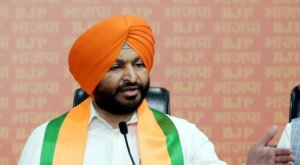SC आयोग के सामने आज पेश होंगे केंद्रीय मंत्री बिट्टू, दो बार अनुपस्थित रहने के बाद 12 बजे तलब