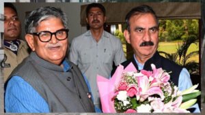 Punjab Governor से मिले हिमाचल CM सुखविंदर सुक्खू, कई अहम मुद्दों पर हुई अहम चर्चा