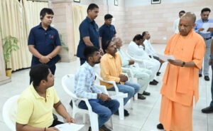हर जरूरतमंद के इलाज की व्यवस्था करा रही सरकारः मुख्यमंत्री