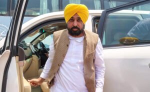 श्री अकाल तख्त साहिब क्या है? जहां पेश होंगे भगवंत मान, जानें इसका धार्मिक महत्व और अधिकार