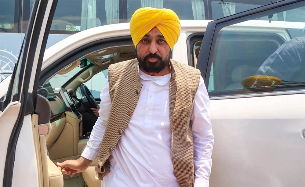 श्री अकाल तख्त साहिब क्या है? जहां पेश होंगे भगवंत मान, जानें इसका धार्मिक महत्व और अधिकार