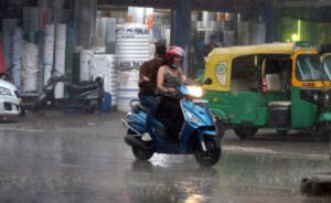MP Monsoon Update: 40 जिलों में अब तक नहीं पहुंचा मानसून, 38% कम बारिश; उज्जैन-देवास में भारी बारिश का अलर्ट