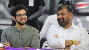 उद्धव ठाकरे को बड़ा झटका, आदित्य ठाकरे के करीबी सचिन अहीर ने भी छोड़ा साथ