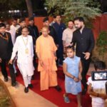 मुरादाबाद में दिखा सीएम योगी का वात्सल्य: दो अनजान बच्चियों के हाथों कराया ‘श्री राम वाटिका’ का लोकार्पण