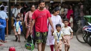 पटना में भीषण गर्मी का कहर: 5वीं तक के स्कूल 20 जून तक बंद, प्रशासन ने जारी किए आदेश