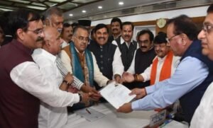 MP राज्यसभा चुनाव: भाजपा उम्मीदवार तरुण चुघ और रजनीश अग्रवाल ने भरा नामांकन, CM मोहन यादव रहे मौजूद