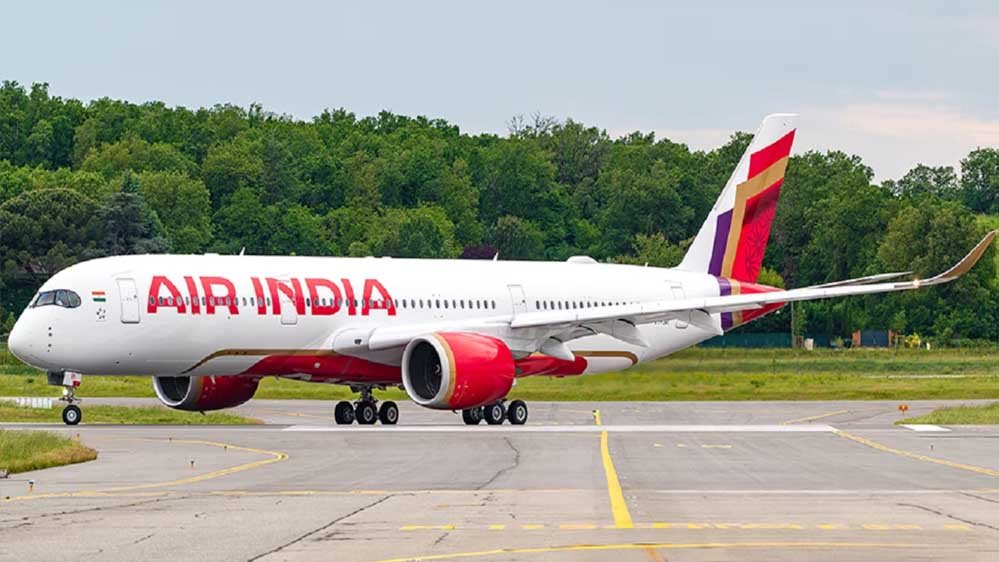 PAK एयरस्पेस में पहुंचा Air India विमान, DGCA सख्त; ATC और क्रू पर बड़ी कार्रवाई