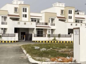 ‘बड़े साहब’ का बंगला अब जनता के लिए! सम्राट सरकार की नई योजना चर्चा में