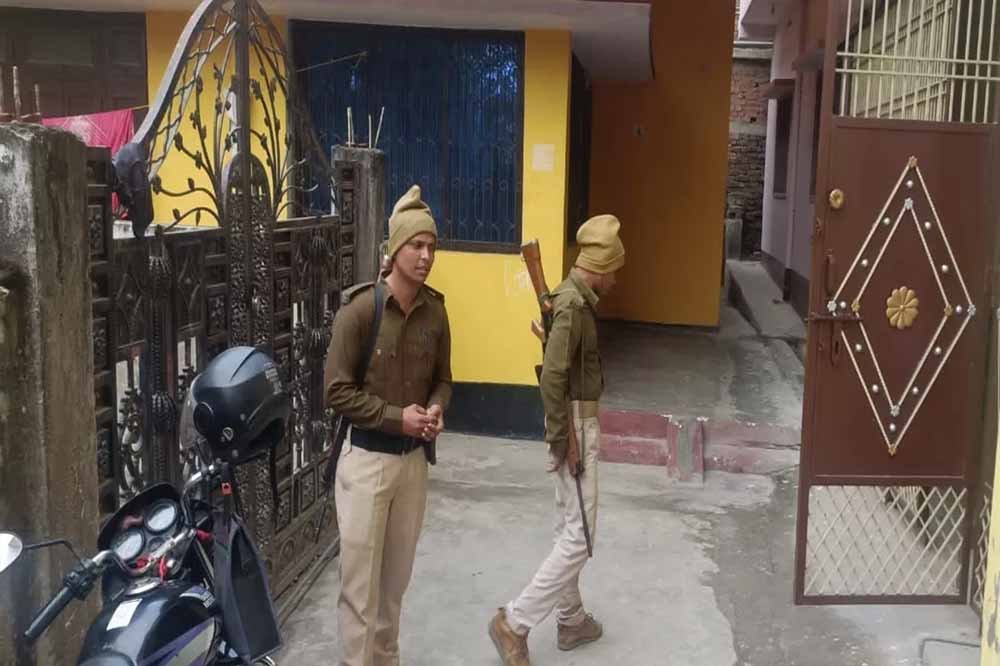 सिवान में RJD नेता के 4 ठिकानों पर सेल्स टैक्स का सर्वे, कारोबार से जुड़े दस्तावेज खंगाले