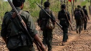 आत्मसमर्पित नक्सलियों की सफल जटिल माइक्रोसर्जरी, संगठन के दबाव में करवाई थी नसबंदी