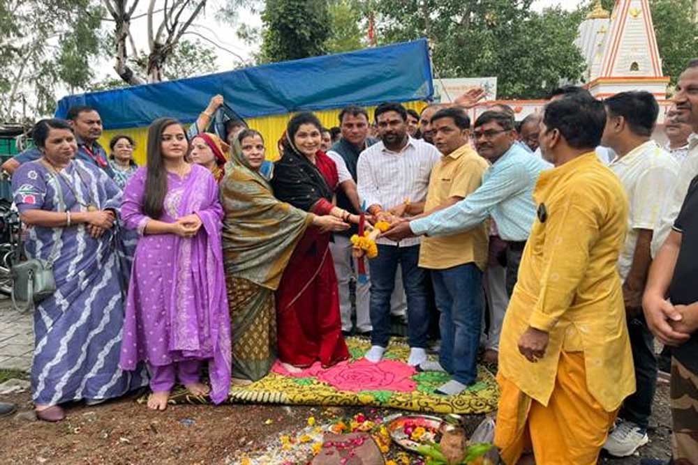 राज्यमंत्री  कृष्णा गौर ने किया 9.32 लाख रुपये के विकास कार्यों का भूमिपूजन; जल्द बनेगा सामुदायिक भवन