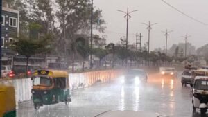 इंदौर में झमाझम बारिश से बदला मौसम, 27 जून के बाद पूरे MP में मानसून की दस्तक के आसार