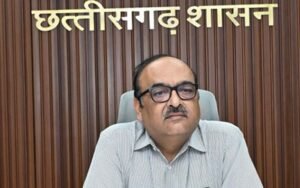 मुख्य सचिव ने सुघ्घर छत्तीसगढ़ अभियान की तैयारियों की अधिकारियों से ली जानकारी
