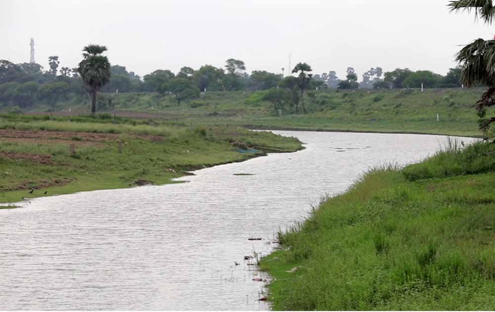 Anandpur Sahib में हाइडल नहर ओवरफ्लो, आसपास के गांवों में बढ़ी चिंता, मौके पर पहुंची जांच टीम