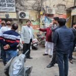 पदभार संभालते ही मैदान में उतरे नगर निगम कमिश्नर ओजस्वी, सुबह सड़कों का लिया जायजा