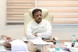 गर्भावस्था में समय पर जांच एवं उच्च जोखिम स्थितियों की शीघ्र पहचान से सुरक्षित मातृत्व होता है सुनिश्चित: उप मुख्यमंत्री शुक्ल