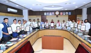 सीएम हेल्पलाइन 1076 का शुभारंभ : अब एक कॉल पर सुनी जाएगी जनता की हर समस्या