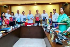 विद्यार्थियों को वैश्विक अवसरों के अनुरूप तैयार करने की दिशा में कार्य करें : मंत्री  परमार