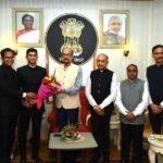 राज्यपाल से परिवीक्षाधीन आईएएस अधिकारियों ने की सौजन्य भेंट