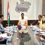 शैक्षणिक पाठ्यक्रम में नशे के दुष्परिणामों पर जानकारी देना आवश्यक : मुख्यमंत्री डॉ. यादव