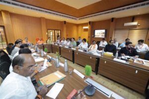 स्थानीय भाषा में मिलेगी नौकरी की जानकारी, प्रदेश के सभी मंडलों में योगी सरकार शुरू करेगी ‘ब्लू डॉट्सएआई’