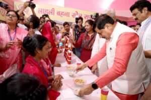 मातृ शक्ति का आशीर्वाद बना संबल, विकास पथ पर लगातार आगे बढ़ रहा है मध्यप्रदेश : मुख्यमंत्री डॉ. यादव