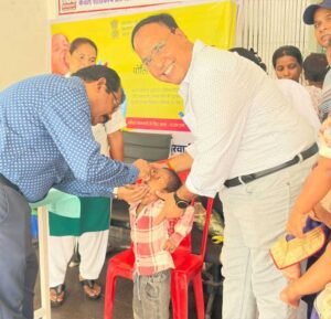 दो बूंदों से सुरक्षित बचपन की ओर बढ़ा जीपीएम, राष्ट्रीय पल्स पोलियो अभियान का शुभारंभ, 53 हजार से अधिक बच्चों को पोलियो की खुराक पिलाने का लक्ष्य