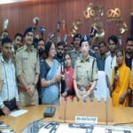 मध्यप्रदेश पुलिस की बड़ी सफलता : विगत एक माह में 1 हजार 136 गुम एवं चोरी हुए मोबाइल बरामद