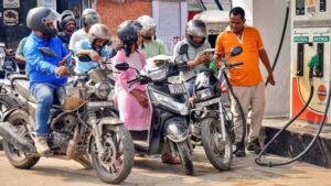Petrol Diesel Price Today: US-ईरान डील के बाद भी नहीं मिली राहत, जानें 19 जून को आपके शहर में क्या हैं पेट्रोल-डीजल के दाम
