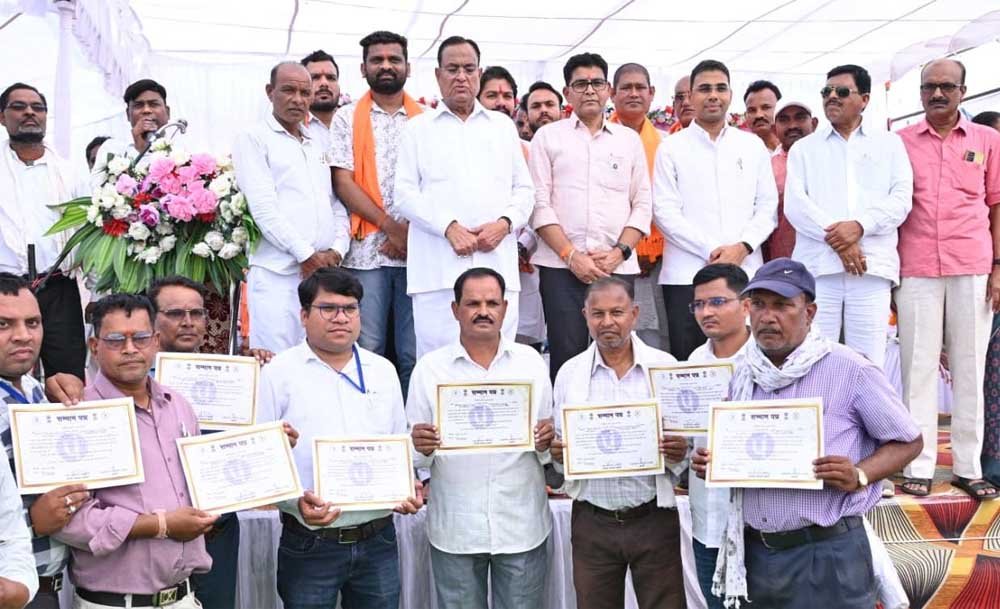 विकास कार्यों में नही होगी कोई कमी -राजस्व मंत्री  टंक राम वर्मा