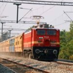 Indian Railways: बिहार को बड़ी सौगात, छपरा-दिल्ली एक्सप्रेस शुरू; पटना जंक्शन के विस्तार को भी मंजूरी