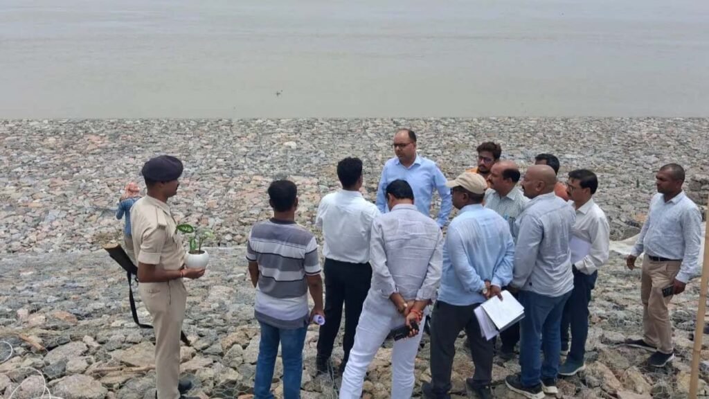 बिहार में बाढ़ से पहले तैयारी तेज, 381 स्थलों पर सुरक्षा कार्य जारी