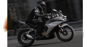 Hero Karizma XMR250 की पहली झलक, स्पोर्टी लुक और दमदार इंजन से लॉन्च से पहले मचाई हलचल