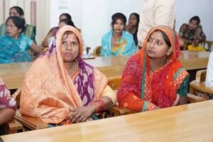 स्वयं सहायता समूहों से बदली गांवों की तस्वीर, महिला उद्यमिता बनी ताकत