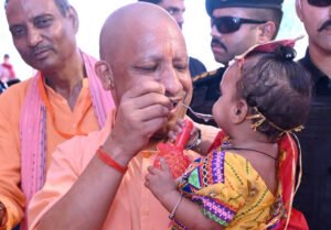 योगी सरकार की मातृ एवं नवजात स्वास्थ्य क्षेत्र में बड़ी उपलब्धि, 16 जिलों में तीन महीनों में सभी प्रसव स्वास्थ्य संस्थानों में