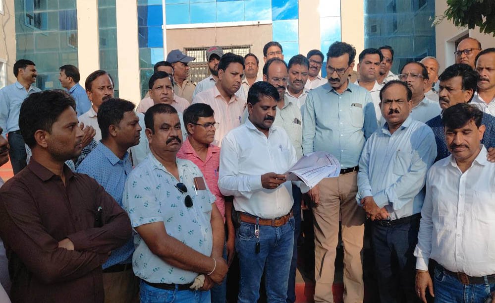अजाक्स भवन भोपाल में कथित अवैध कब्जा, तोड़फोड़ एवं आपराधिक घटनाक्रम पर सख्त कार्रवाई की मांग